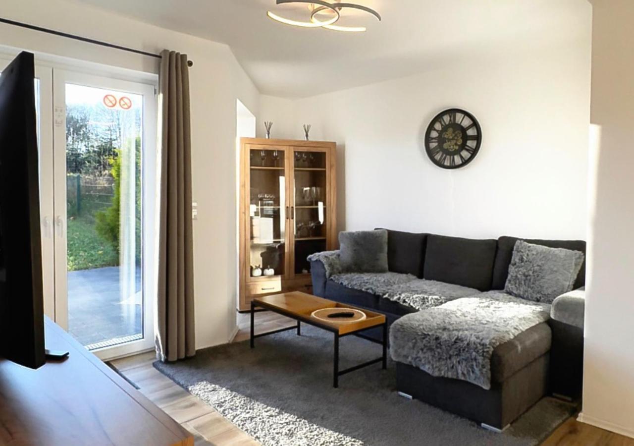 Greenhouse Living Nivis Mit Garten - 4 Minuten Nach Winterberg - Wandern, Mountainbike Fahren - Geniessen Appartement *