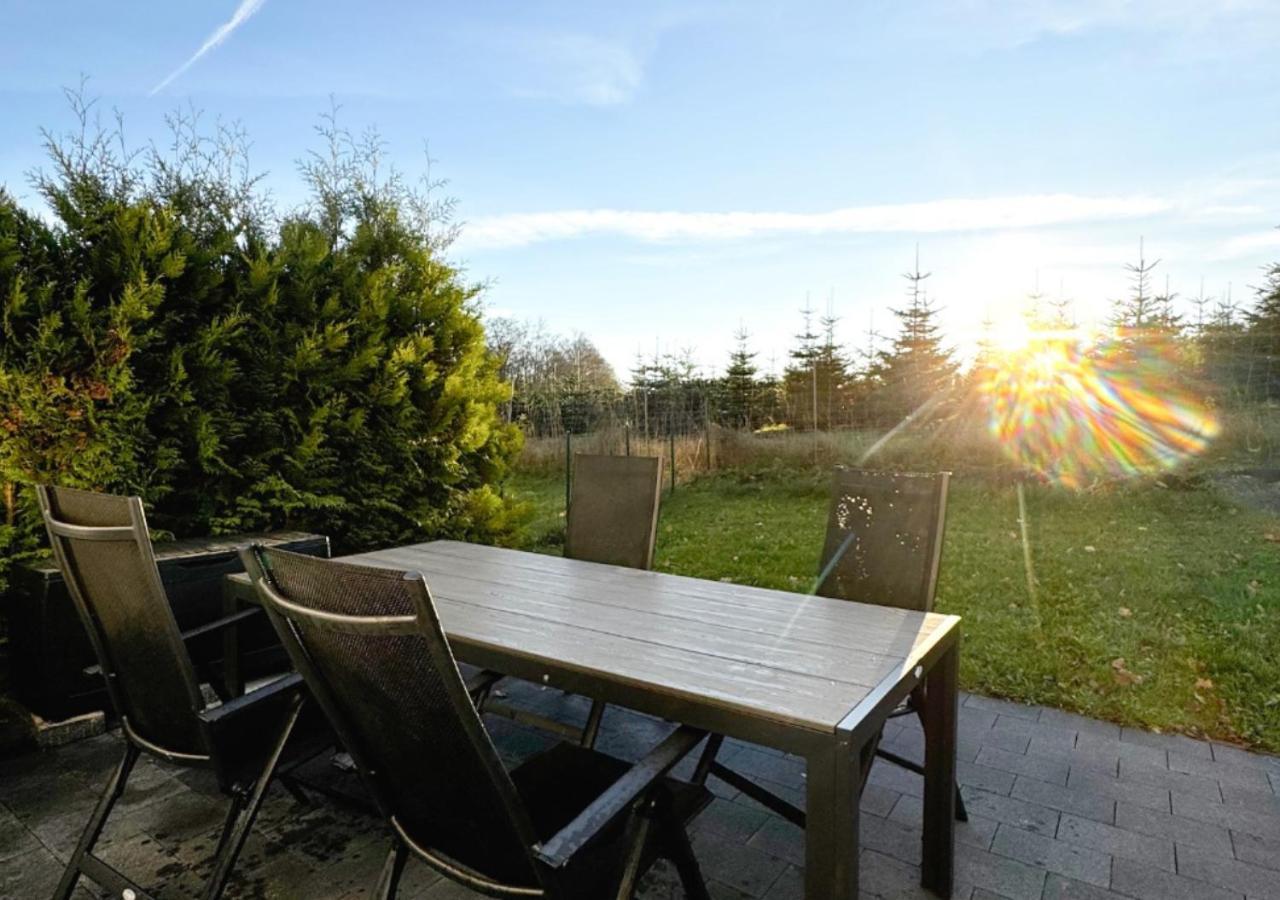 Greenhouse Living Nivis Mit Garten - 4 Minuten Nach Winterberg - Wandern, Mountainbike Fahren - Geniessen Medebach